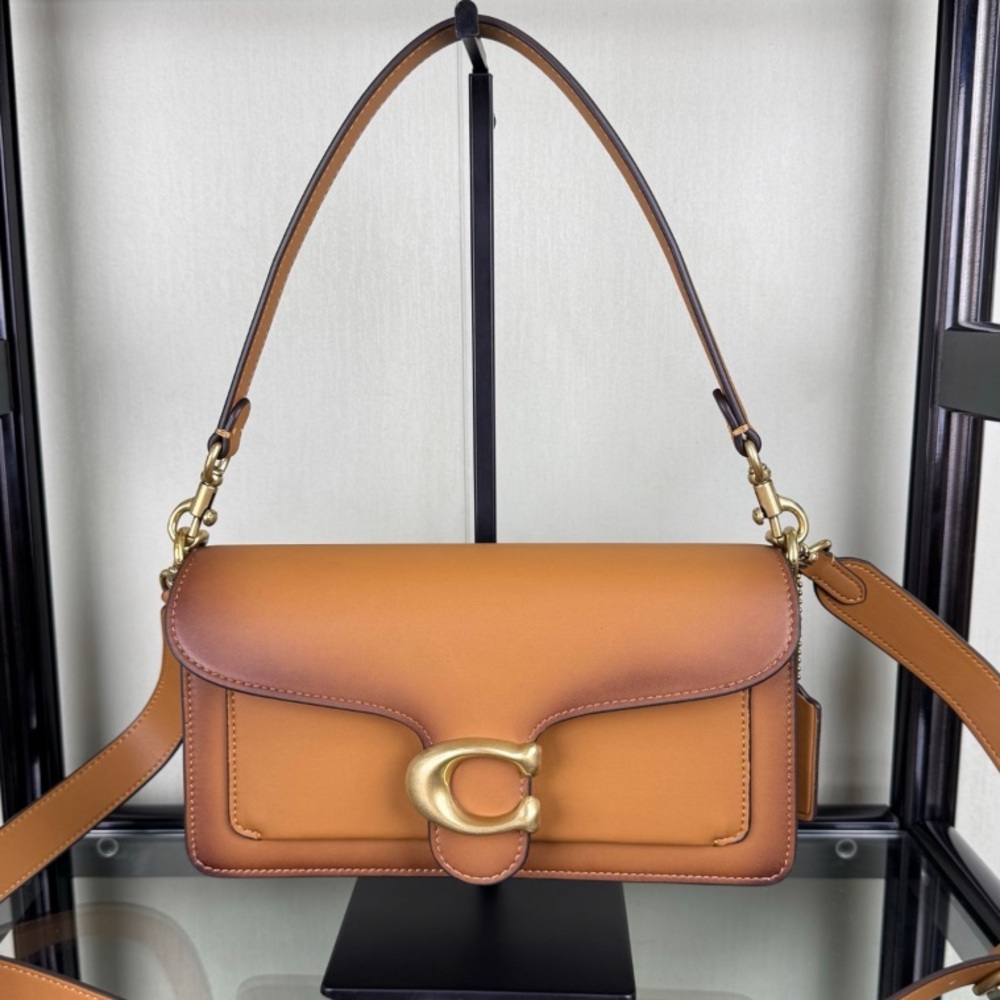 Coach Saddle Bag in Warm Tan with Gold 'C' Hardware
